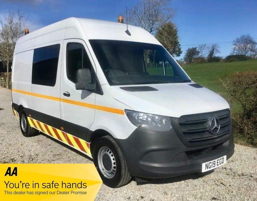mercedes sprinter dealer